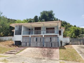 Casa Reposeída - El Retiro 18 St, 00791