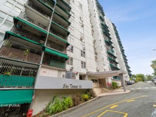 Casa Reposeída - Condominium Sky Tower Iii 17l Unit, 00926