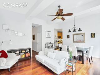 Casa Reposeída - Listado 100356701