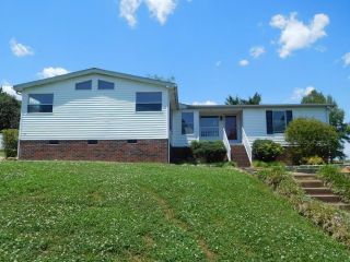 Casa Reposeída - 2357 Island Ford Rd, 28114